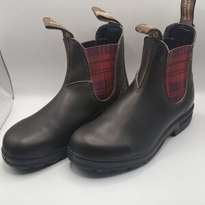 Tasmania Australia Blundstone Brown Leather Boots size 3 or women’s size 6